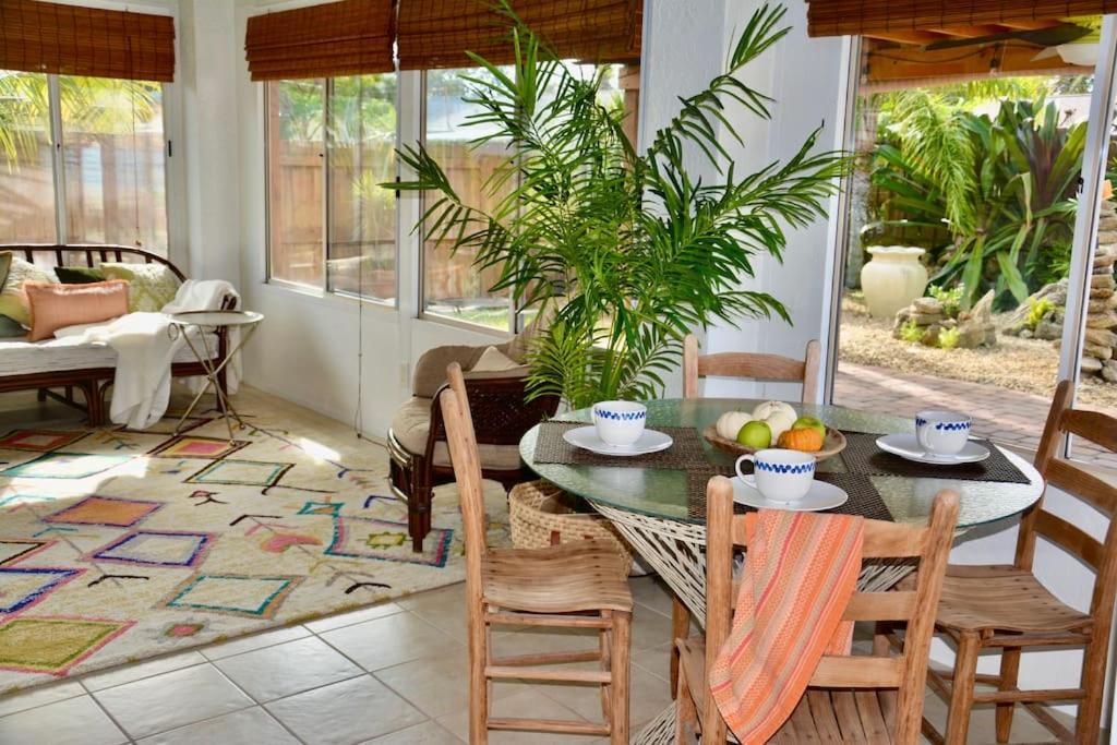 Tropical Island Escape Near Disney, Beach, Cruise Merritt Island Esterno foto