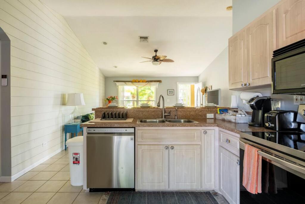 Tropical Island Escape Near Disney, Beach, Cruise Merritt Island Esterno foto